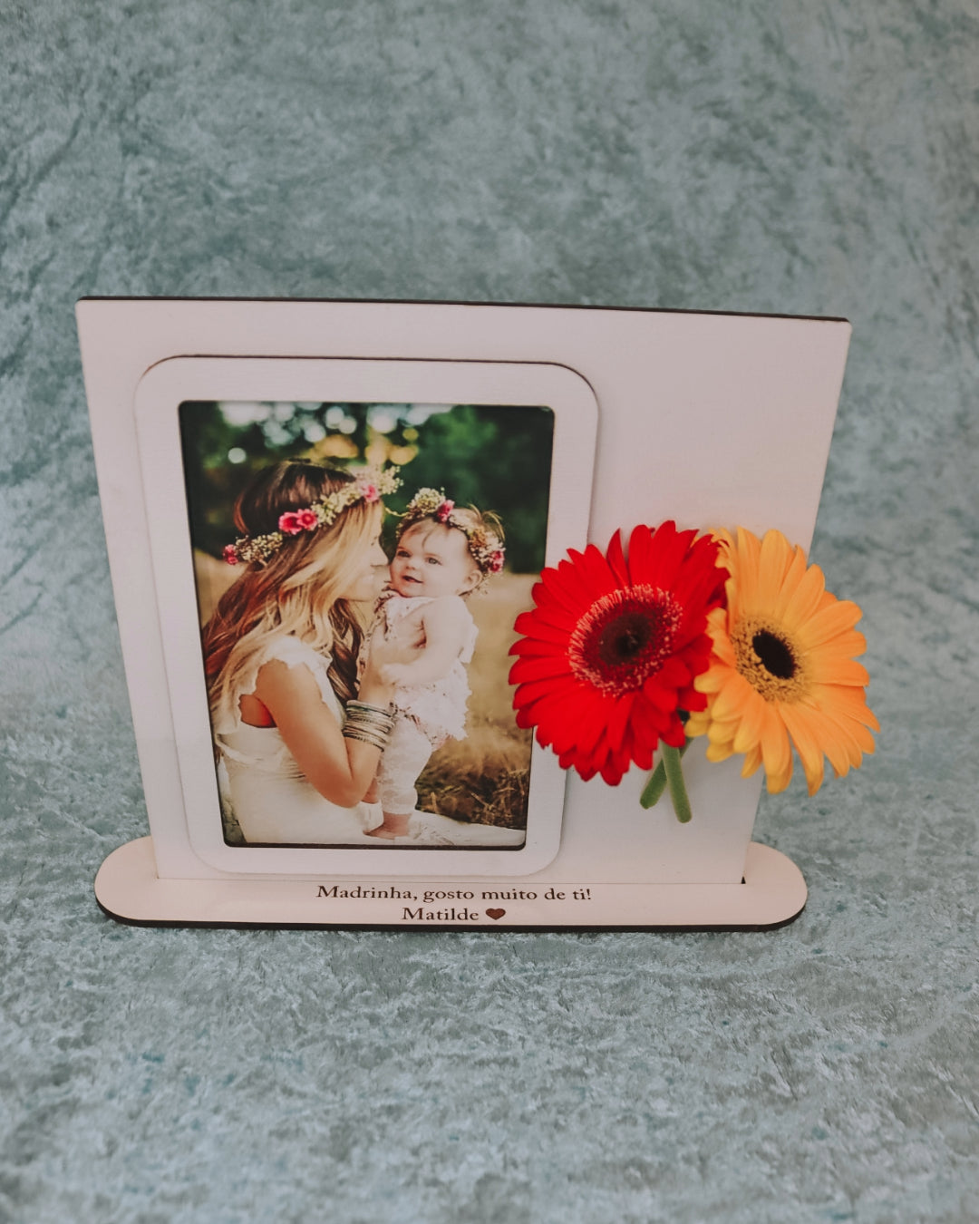 Moldura com Foto e suporte para flores